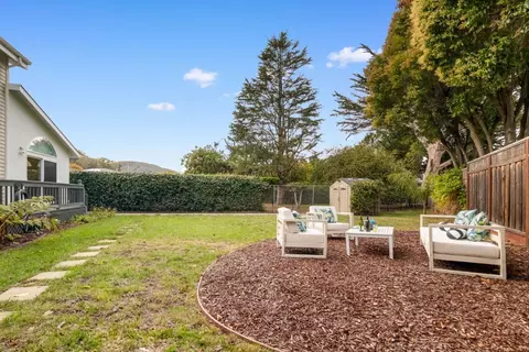 Exterior - 1127 Galvez Dr, Pacifica, CA 94044 photo 11 of 14