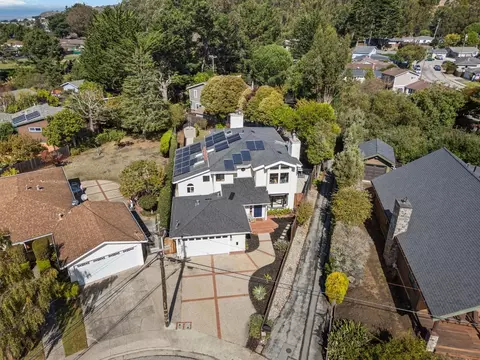 View/Area - 1127 Galvez Dr, Pacifica, CA 94044 photo 2 of 6