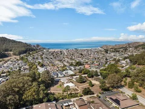 View/Area - 1127 Galvez Dr, Pacifica, CA 94044 photo 5 of 6