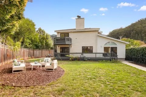 Exterior - 1127 Galvez Dr, Pacifica, CA 94044 photo 9 of 14