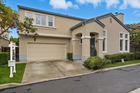 705 Otter Ct, Fairfield, CA 94533