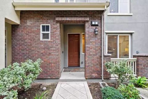 3 Muller Pl, San Jose, CA 95126