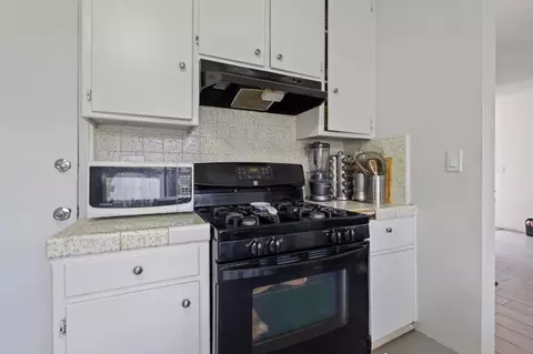 Kitchen - 2012 W Rumble Rd, Modesto, CA 95350 photo 3 of 4