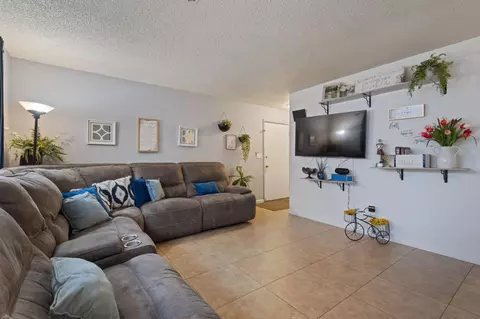 Living - 2012 W Rumble Rd, Modesto, CA 95350 photo 2 of 6