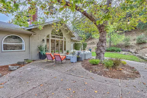 Exterior - 180 San Benancio Rd, Salinas, CA 93908 photo 5 of 7