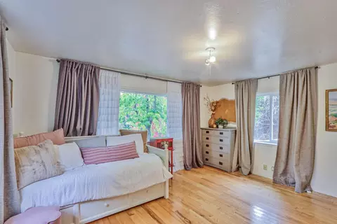 Bedroom - 180 San Benancio Rd, Salinas, CA 93908 photo 4 of 8