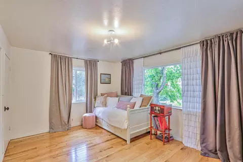Bedroom - 180 San Benancio Rd, Salinas, CA 93908 photo 5 of 8