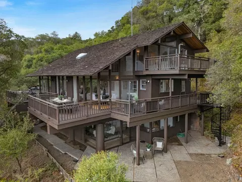 435 Golden Oak Dr, Portola Valley, CA 94028
