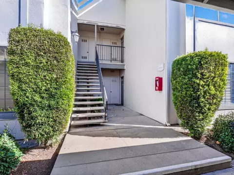 Exterior - 1056 Padre Dr 8, Salinas, CA 93901 photo 2 of 11