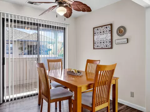 Dining - 1056 Padre Dr 8, Salinas, CA 93901 photo 3 of 3