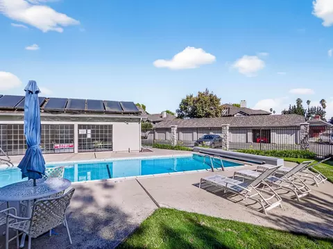 Exterior - 1056 Padre Dr 8, Salinas, CA 93901 photo 10 of 11