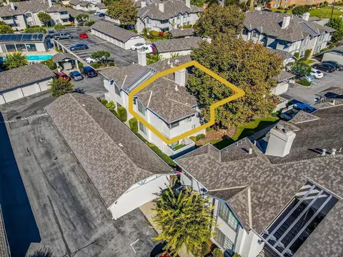 View/Area - 1056 Padre Dr 8, Salinas, CA 93901 photo 8 of 8