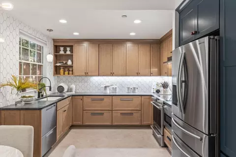 971 Belmont Ter 9, Sunnyvale, CA 94086
