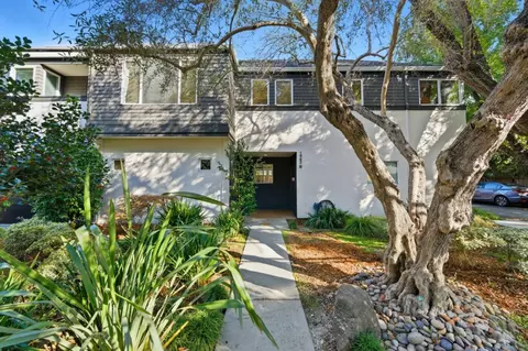 1962 Menalto B, Menlo Park, CA 94025