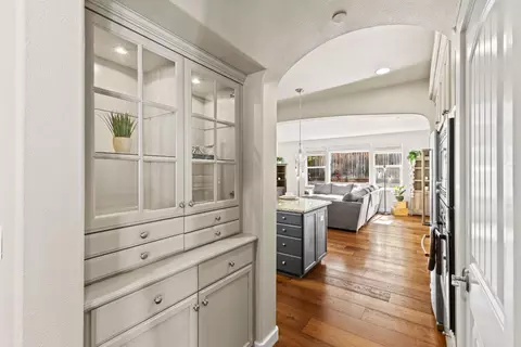 Entry Way - 2846 Roundstone Dr, Gilroy, CA 95020 photo 3 of 3