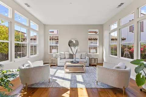 Living - 2846 Roundstone Dr, Gilroy, CA 95020 photo 4 of 5
