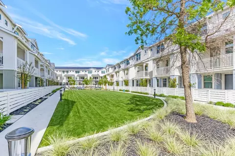 225 Oak Cir, Walnut Creek, CA 94597