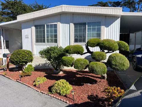 347 Carmel Ave 71, Marina, CA 93933