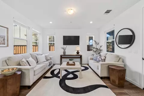2975 Denali Dr, Marina, CA 93933