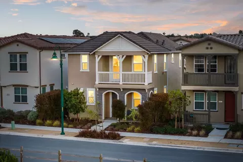 2975 Denali Dr, Marina, CA 93933