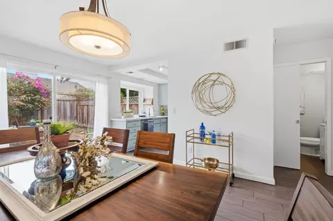 Dining - 283 Perch Way, Aptos, CA 95003 photo 2 of 5
