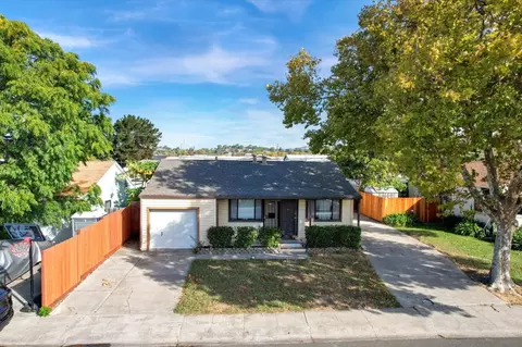 View/Area - 2114 Teakwood St, Vallejo, CA 94591 photo 1 of 12