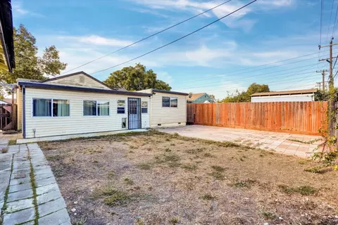 Exterior - 2114 Teakwood St, Vallejo, CA 94591 photo 7 of 7