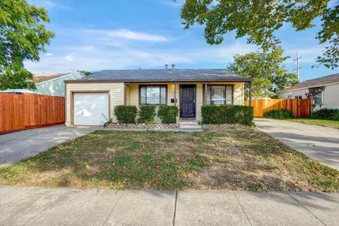 Exterior - 2114 Teakwood St, Vallejo, CA 94591 photo 1 of 7