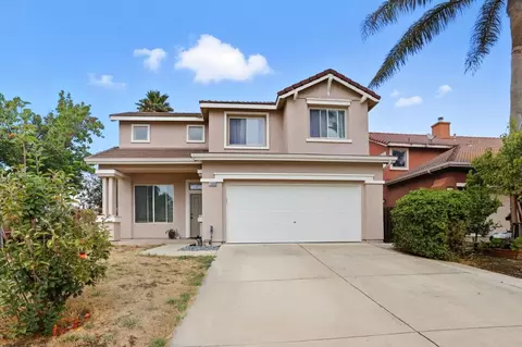 1800 W Graf Rd, Hollister, CA 95023