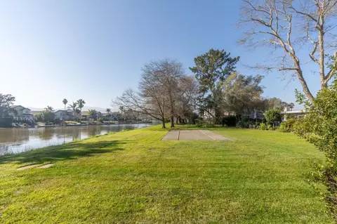 Exterior - 93 Caribe Isle, Novato, CA 94949 photo 8 of 9