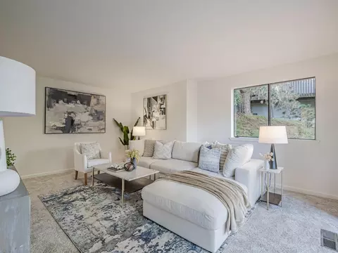 Living - 538 Cuesta Dr, Aptos, CA 95003 photo 5 of 6