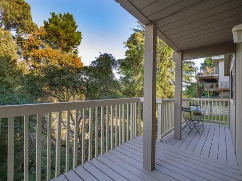 Exterior - 538 Cuesta Dr, Aptos, CA 95003 photo 8 of 11