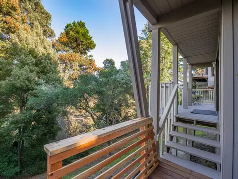 Exterior - 538 Cuesta Dr, Aptos, CA 95003 photo 10 of 11