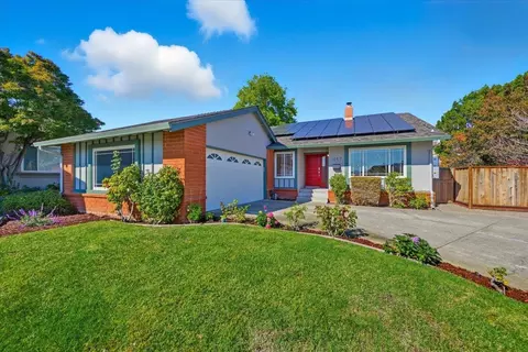 917 Laguna Cir, Foster City, CA 94404