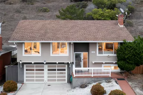 Exterior - 1331 Aspen Dr, Pacifica, CA 94044 photo 2 of 7