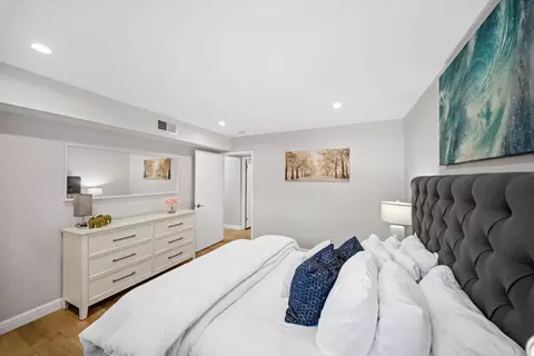 Bedroom - 1331 Aspen Dr, Pacifica, CA 94044 photo 7 of 7