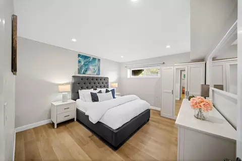 Bedroom - 1331 Aspen Dr, Pacifica, CA 94044 photo 6 of 7