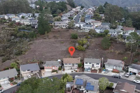 View/Area - 1331 Aspen Dr, Pacifica, CA 94044 photo 2 of 4