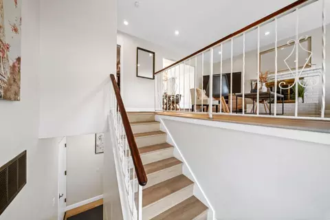 Entry Way - 1331 Aspen Dr, Pacifica, CA 94044 photo 3 of 8