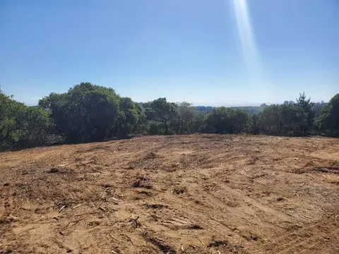 19705 Moonglow Rd, Salinas, CA 93907 photo 5
