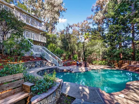 128 Capistrano Pl, Los Gatos, CA 95032