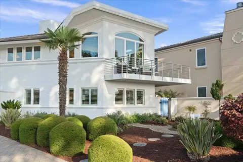 Exterior - 433 Seaview Dr, Aptos, CA 95003 photo 2 of 12