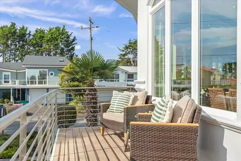 Exterior - 433 Seaview Dr, Aptos, CA 95003 photo 7 of 12