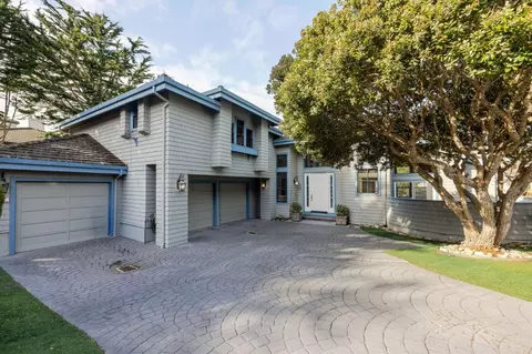 Exterior - 15 Ashdown Pl, Half Moon Bay, CA 94019 photo 2 of 9