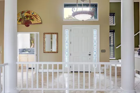 Entry Way - 15 Ashdown Pl, Half Moon Bay, CA 94019 photo 1 of 1