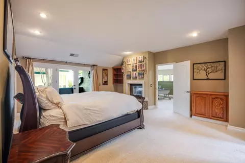 Bedroom - 15 Ashdown Pl, Half Moon Bay, CA 94019 photo 6 of 7