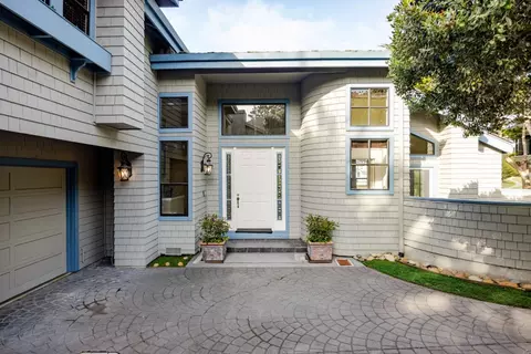 Exterior - 15 Ashdown Pl, Half Moon Bay, CA 94019 photo 3 of 9