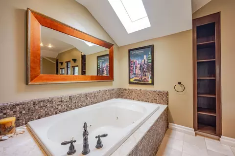 Bath - 15 Ashdown Pl, Half Moon Bay, CA 94019 photo 6 of 7