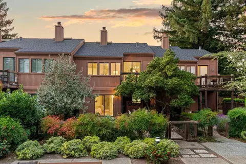 1631 Grant Rd, Mountain View, CA 94040