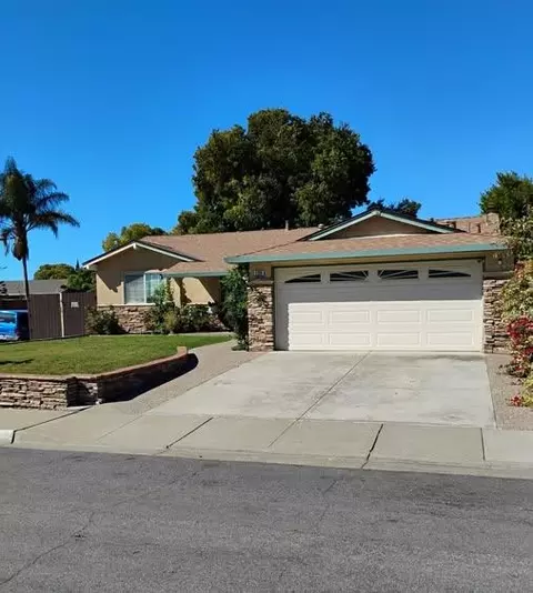 5589 Roosevelt Pl, Fremont, CA 94538